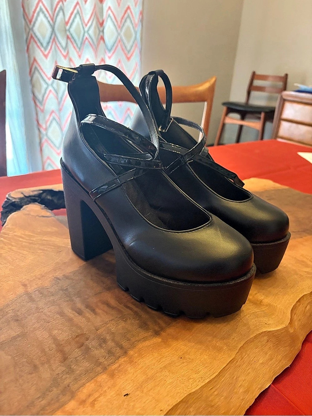 Romwe Black Platform Mary Jane Heels